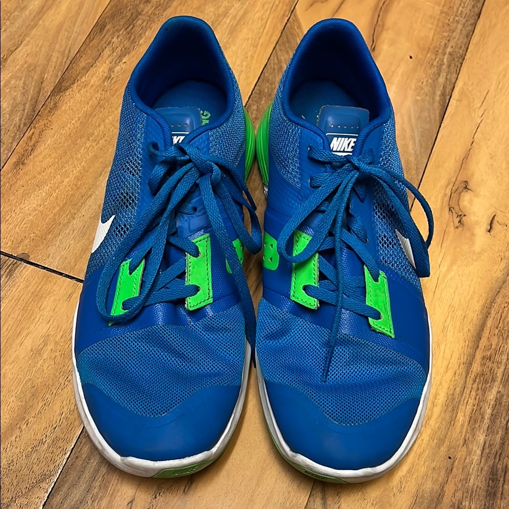 Nike Sneakers